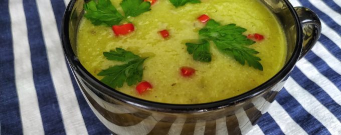 Крем суп из цветной капусты с карри